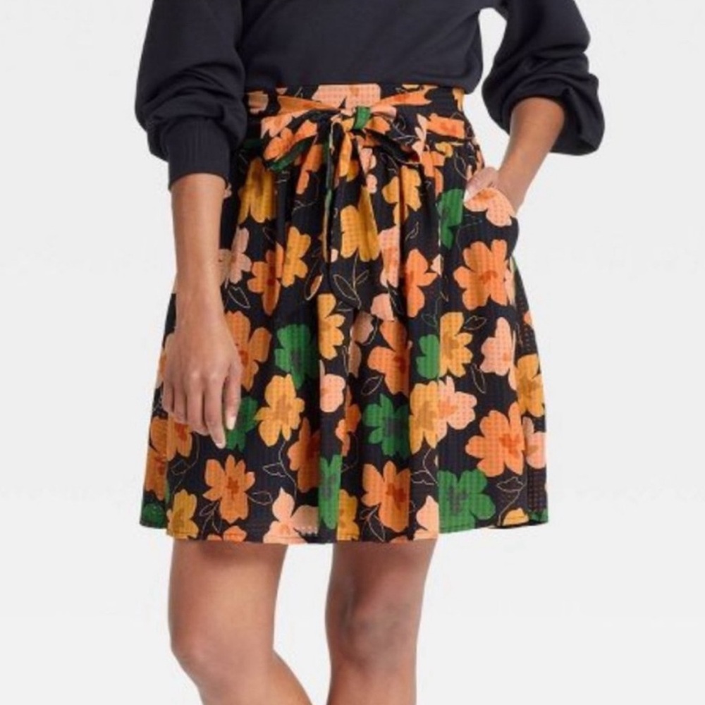 Who What Wear Wide-Belt Mini Skirt - Black Floral